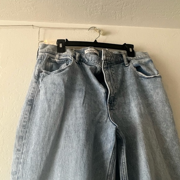 Straight Abercrombie jeans - Picture 2 of 8